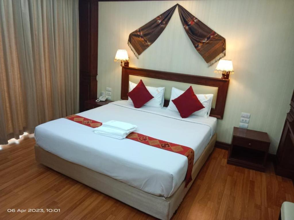 Leuxay Hotel Vientiane Exterior foto